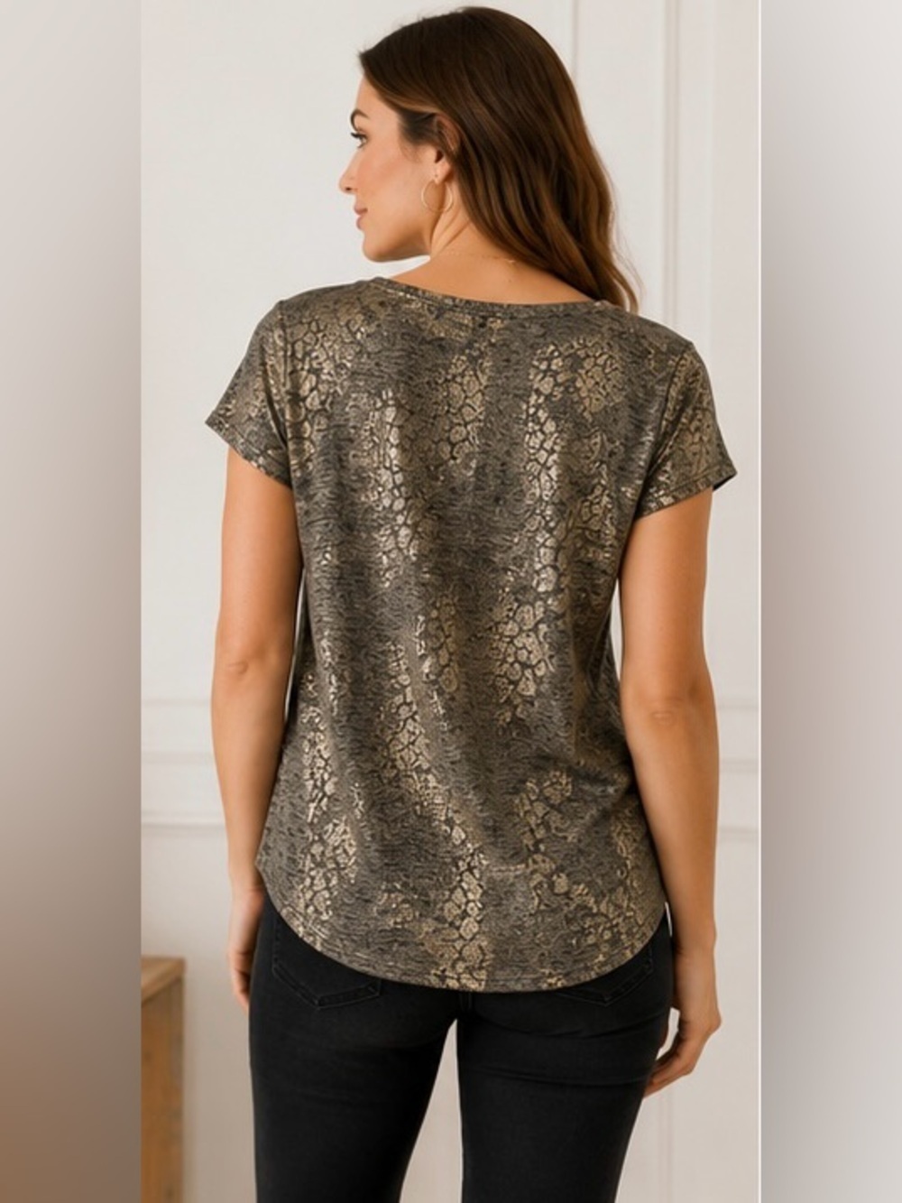 White House Black Market Metallic Animal Print Top Size Small - Picture 2 of 7